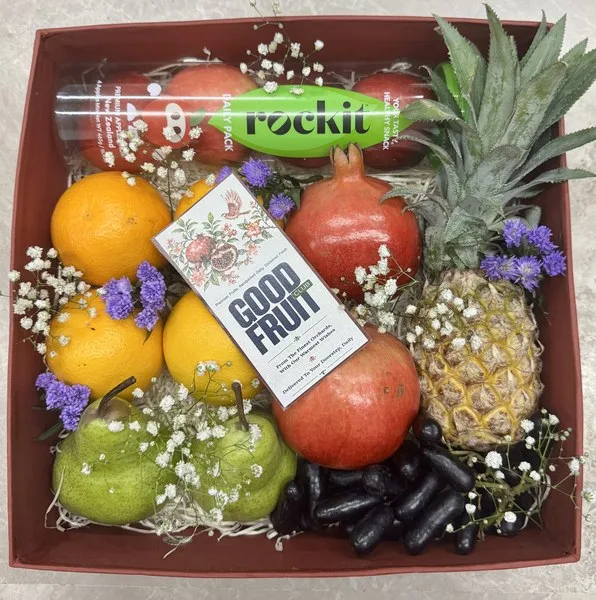 The Tropical Harvest Box